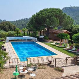 A l'ombre du chêne Piscine & Spa Gîtes Eden en Cévennes à Anduze Gard