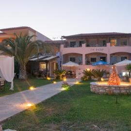 Land of Gods, hotel a Gythio