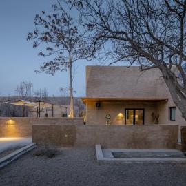 LOSTVILLA(Zhongwei Yellow River Dormitory), отель в Чжунвэе