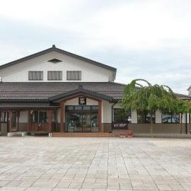 Hotel B4T Kakunodate, hotel u gradu Senboku