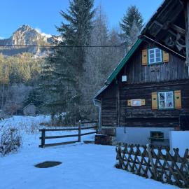 Ferienhütte Admont, hotel u gradu Admont