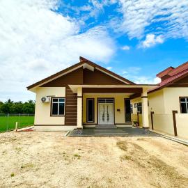 AS Suria Homestay Banglo Kota Bharu With Netflix, hotel in Kota Bharu