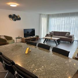 The Golf apartments，因特拉肯的飯店