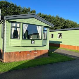 Holiday home by the river Nidd 5, hotel in Knaresborough