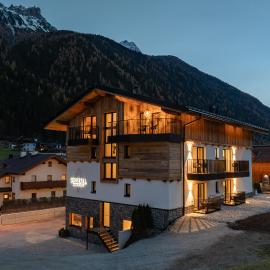 Kristall Apartments