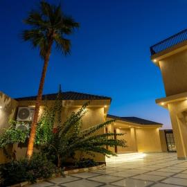 Jovan Suites apartment 2, hotel a Al Ula