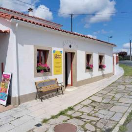 Albergue Miraiso, Hotel in Arzúa