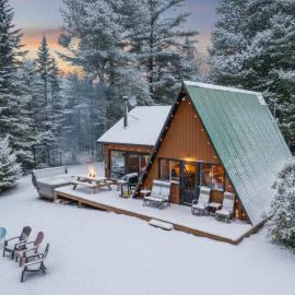 Spa & Waterfront Relaxation - Le Chalet EDGAU, hotel v destinaci Saint-Alban