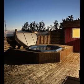 LAVA Studio Keflavik, hotelli Keflavíkissa