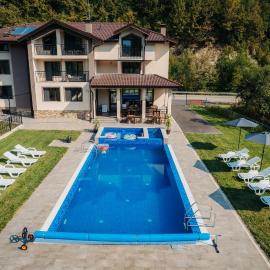 Къща за гости Бели Осъм, hotel a Beli Osŭm
