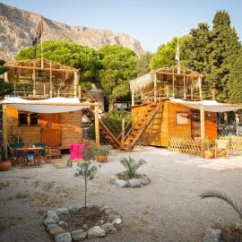 Endeavour Beach luxury Holiday Cabin