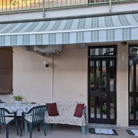 La Corte dei Nonni, hotel en Vanzaghello