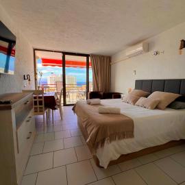Olimpia Sunset Studio, hotel in Costa de Adeje