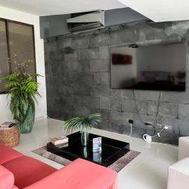 Casa de lujo en Cali con Piscina Privada y BBQ, ξενοδοχείο στο Cali