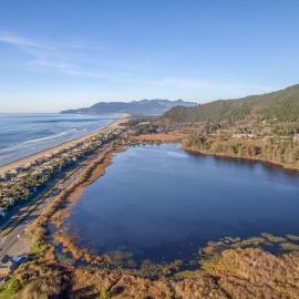 Twin Rocks Retreat