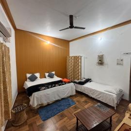 AP Homestay, hotel in Faizābād