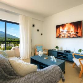 Cozy 2BD Condo, Near Beach, hótel í San Felipe de Puerto Plata