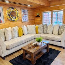 Log Cabin, khách sạn ở Rainham