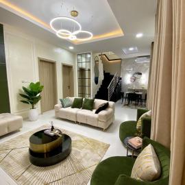 Bomo Apartment, hotel u gradu Ikuata