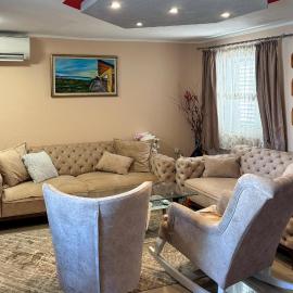 Gorgeous Home In Lovorje