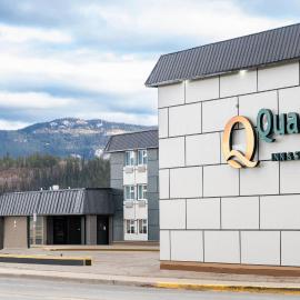 Quality Inn & Suites, готель у місті Вайтгорс