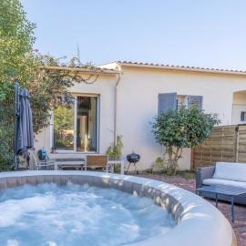 Jungle Room avec Jacuzzi privé