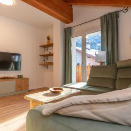 Hapina Dolomiti with Garage, Hotel in Cencenighe Agordino
