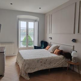 Alojamiento Premium de 2 Dormitorios en la Mejor Zona de Ribadesella, Cerca de la Playa, Hotel in Ribadesella