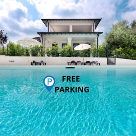 RESIDENCE FIORE ROSSO โรงแรมในซีร์มิโอเน