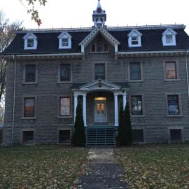Laval में, होटल Le Loft des Milles-Îles