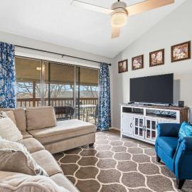 Ozark Overlook Escape - For 6, hotel v destinaci Branson West