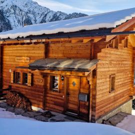 Chalet La Giete 6 personnes La Forclaz, hotel u gradu La Forclaz