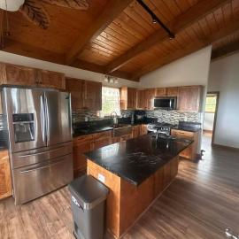 The Gray House, hotel a Kipuka Nahuaopala