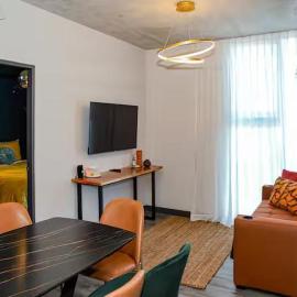 Secrt Sabana 2BR · Spacious Living · Pool & Gym · Parking · Apt 2209