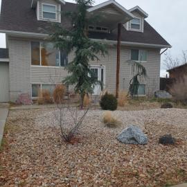 Beautiful home with your own entrance in Sandy