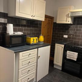 2 Bedroom Entire House near Heathrow Easy Booking