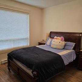 Bright Private Room in Echo Valley Home