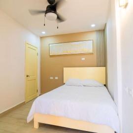 Summer Bay Luxury Suite - West End - Roatán, hotell i Coxen Hole