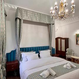 Otyak Plaza Hotel Airport Zvartnots EVN, Hotel in Pʼarakʼar