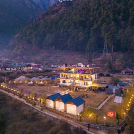 Himtrek Stays Katagala, hotell i Kasol