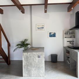 Global Chill Farm Loft