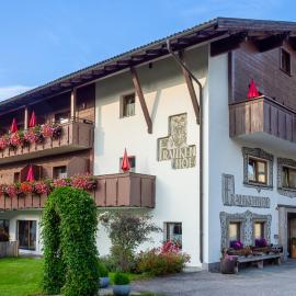 Frankenhof โรงแรมในชาร์นิทซ์