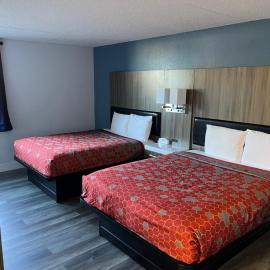 Roseville Inn, hotel u gradu Rouzvil