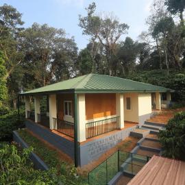 Coffee Courtyard - Boutique Estate Retreat, Coorg, ξενοδοχείο σε Kurchi