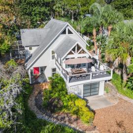 Langoon Lodge 4-BR 3-BA in Historic Mount Dora، فندق في مونت دورا