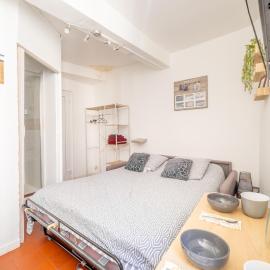Studio lumineux en centre de Beaucaire 2 pers - Cocon 3, hotel v destinácii Beaucaire