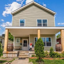 Derby- Bourbon Trail 4BR Pool Table Villa, hotel a Louisville