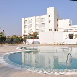 Goverdhan Greens Resort Dwarka l Hotels In Dwarka, hotel Dvárkában