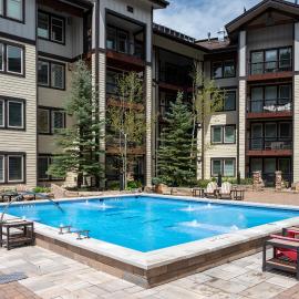 Ski-In / Ski-Out Studio Condo at the base of Winter Park, hotel u gradu 'Winter Park'