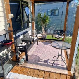 Riverview Studio, hotel din Te Puru
